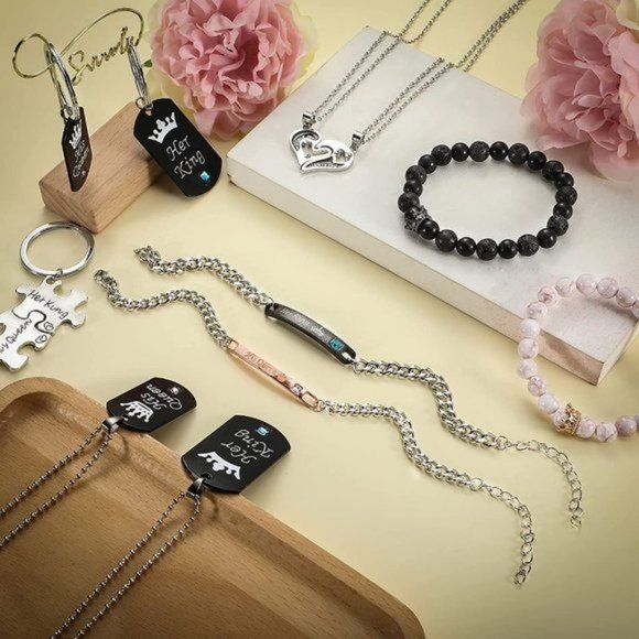 New 12 Pieces Couple Necklace Bracelet Keychain Set Her King His Queen N… - Picture 4 of 5